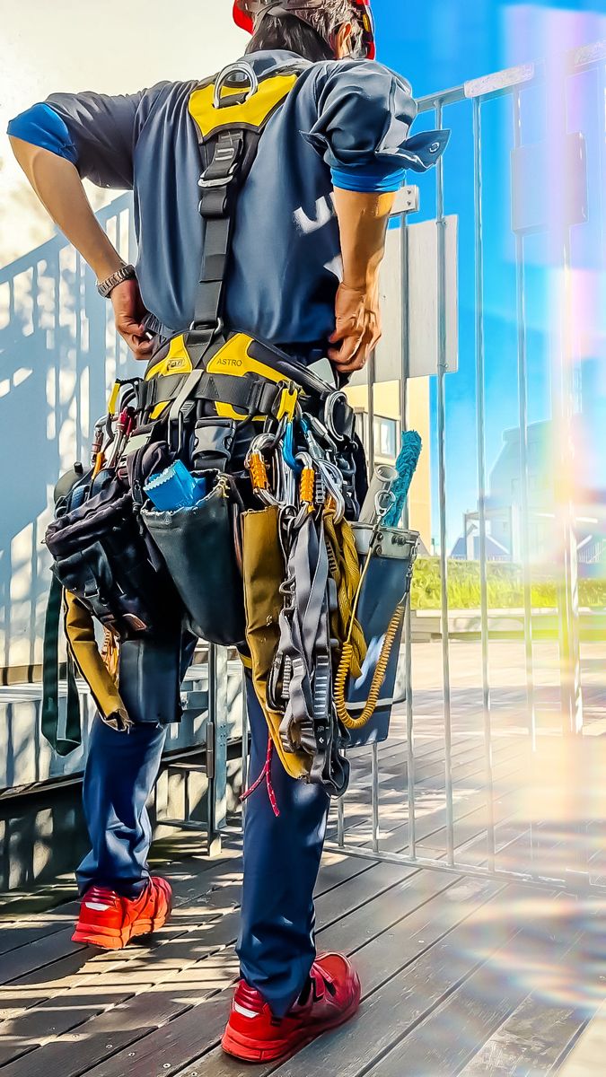 آقای برقکار